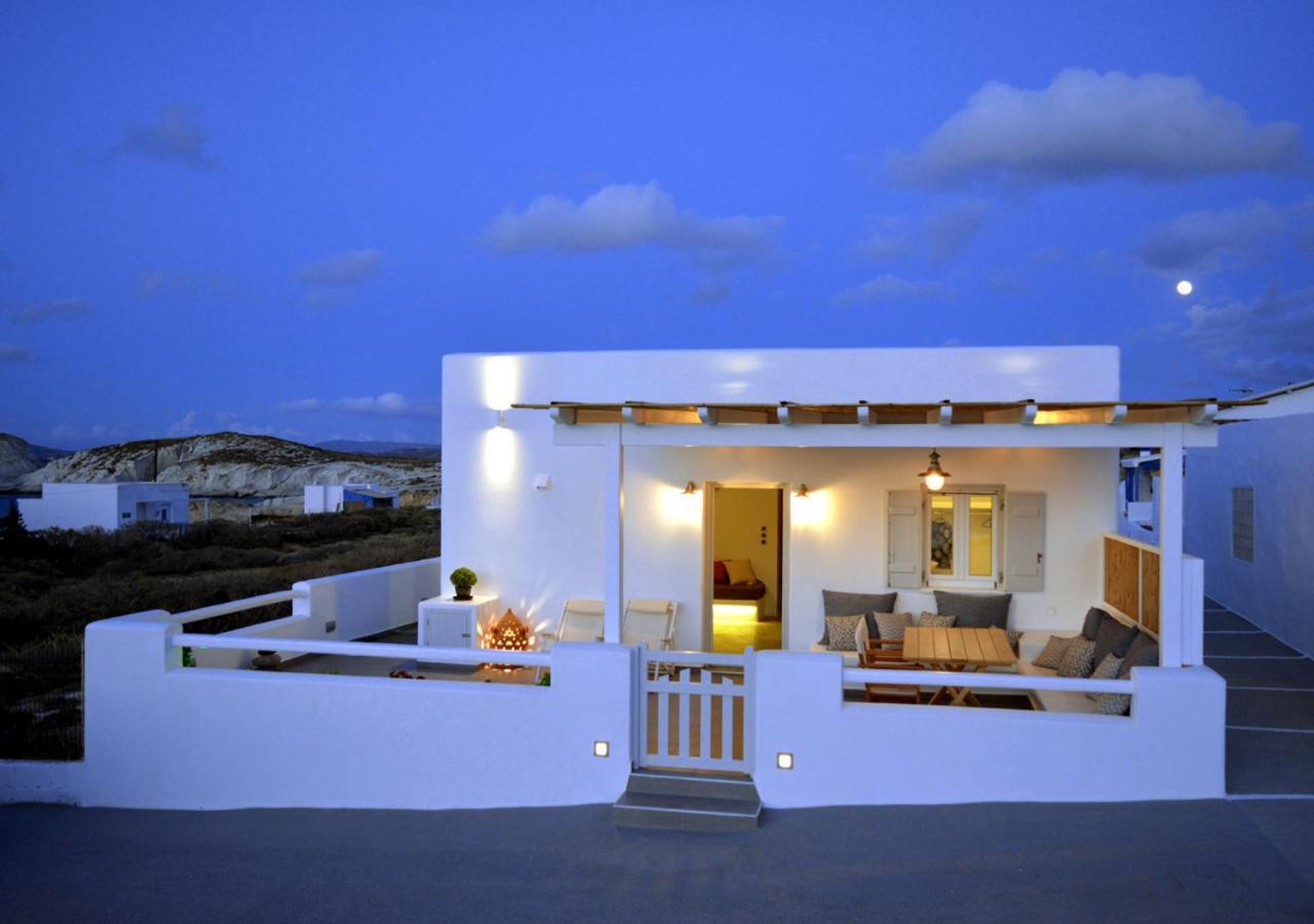 Seashell Mandrakia Sea View Villa Exterior photo