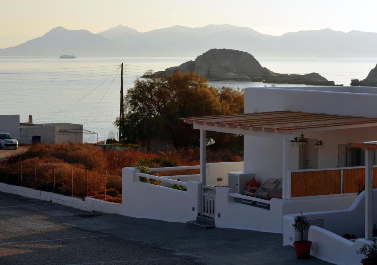 Seashell Mandrakia Sea View Villa Exterior photo